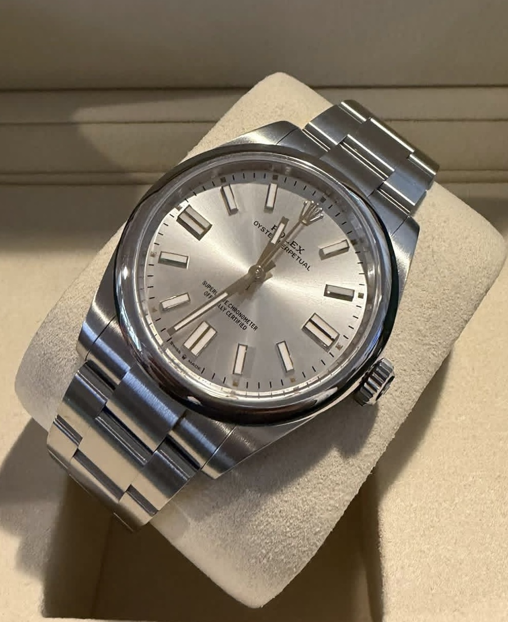 Rolex Oyster Perpetual 41 124300